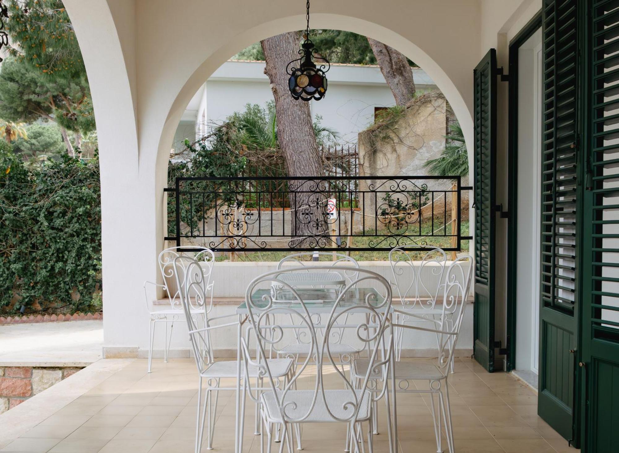 Villa Rubino Mondello - By Rentalbeb Italy باليرمو المظهر الخارجي الصورة